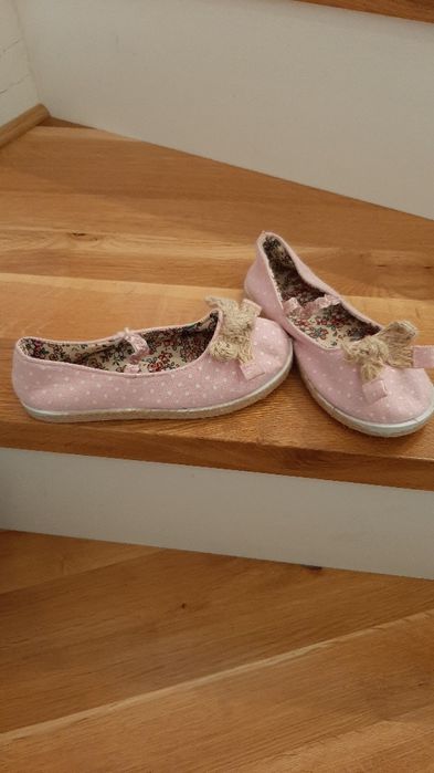 Buty baleriny dziewczęce rozmiar 28 wkładka 16 cm