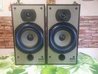 Kolumny B&W DM 110 doskonale Monitory Vintage