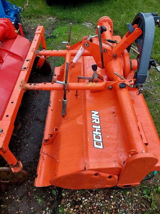 Glebogryzarka Kubota 145cm Szybkozłącze Wałek Oryginał do C330 C360