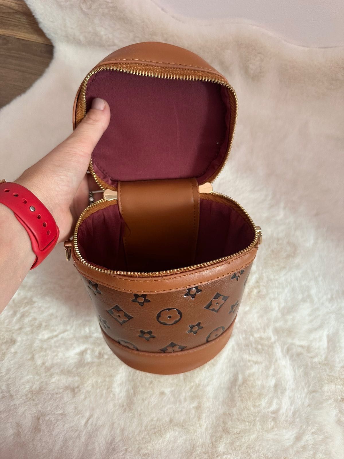 Torebka kuferek louis vuitton