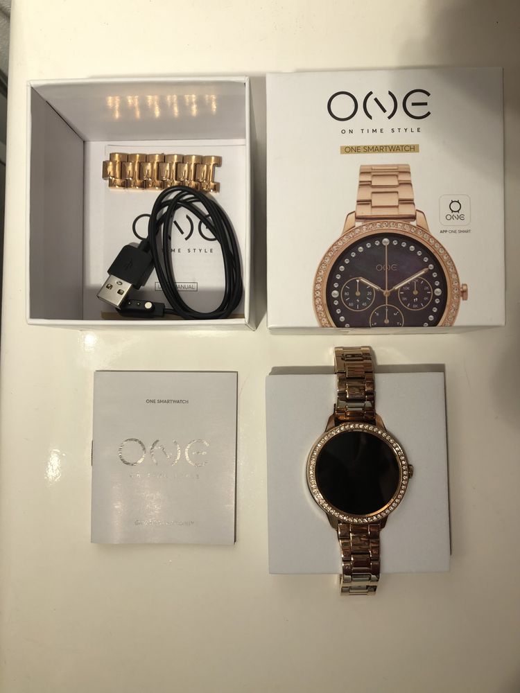 Smartwatch ONE Bluemoon