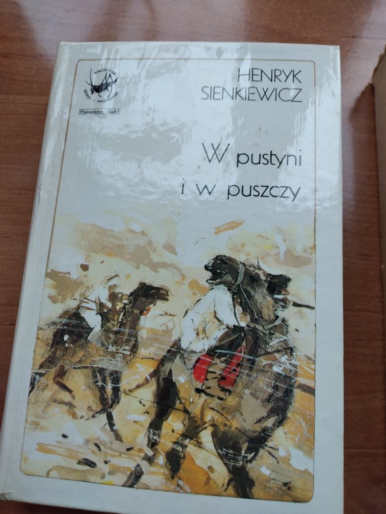 Książki: Lalka,Wojna i pokój,Nad Niemnem,Ogniem i mieczem,Krzyżacy