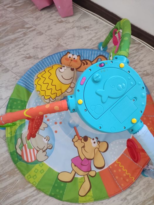 Tapete actividades Chicco