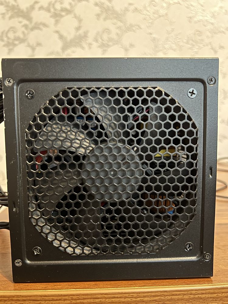 Блок живлення Seasonic G12 GM-750w