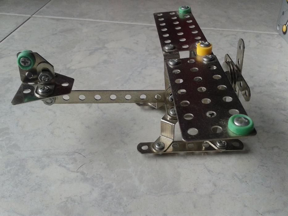 Avião de metal Science4you