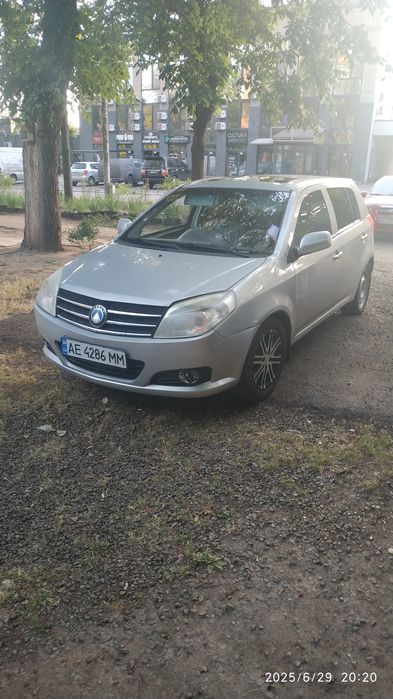 Без залога аренда авто, работа водителем в такси уклон хорошие условия