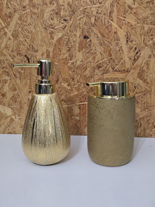 Dispensador de sabão líquido dourado (Cerâmica).