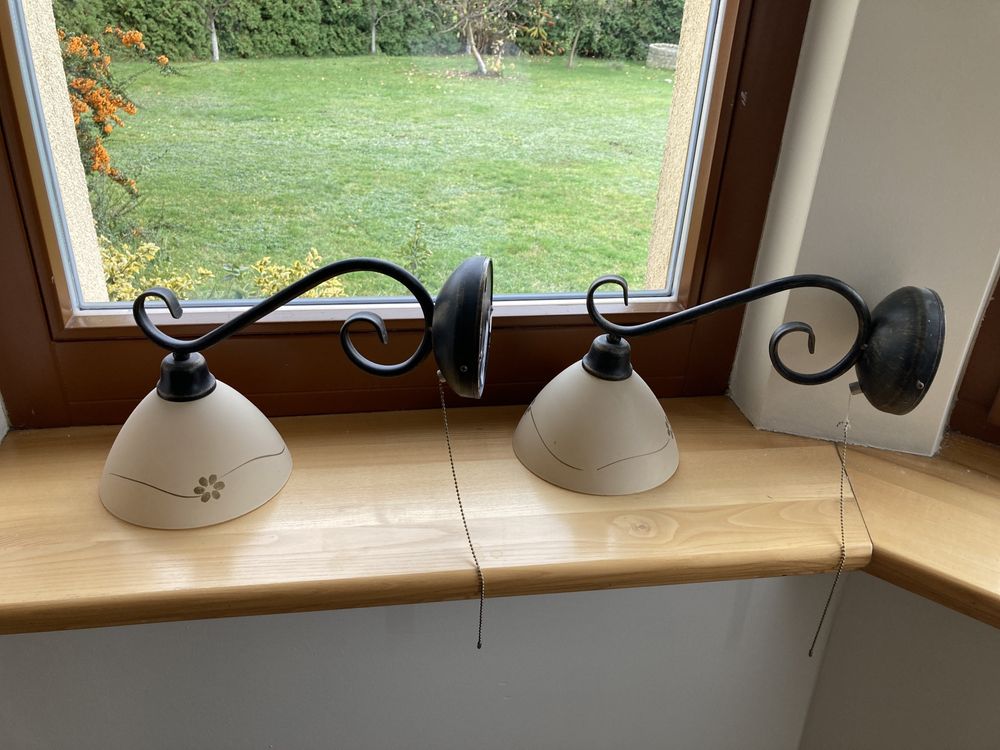 Komplet  czterech lamp sufitowych