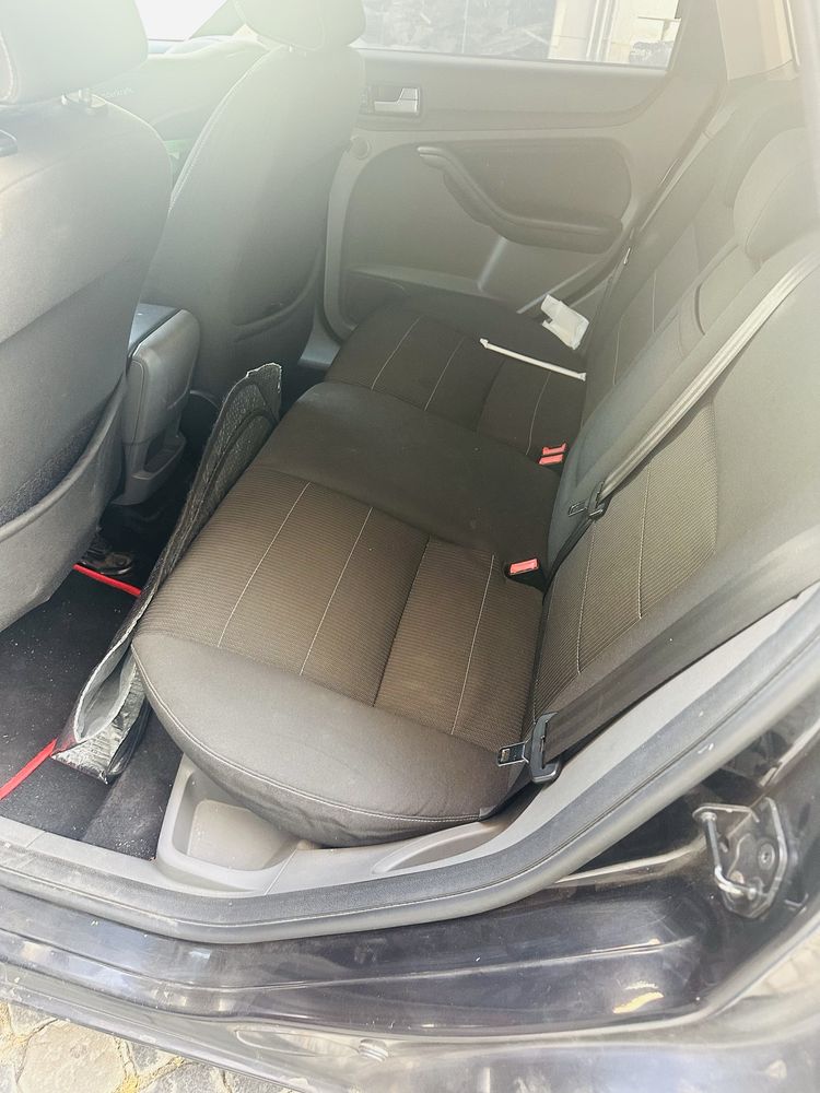 Ford focus 2010 (disel 2.0 tdci)