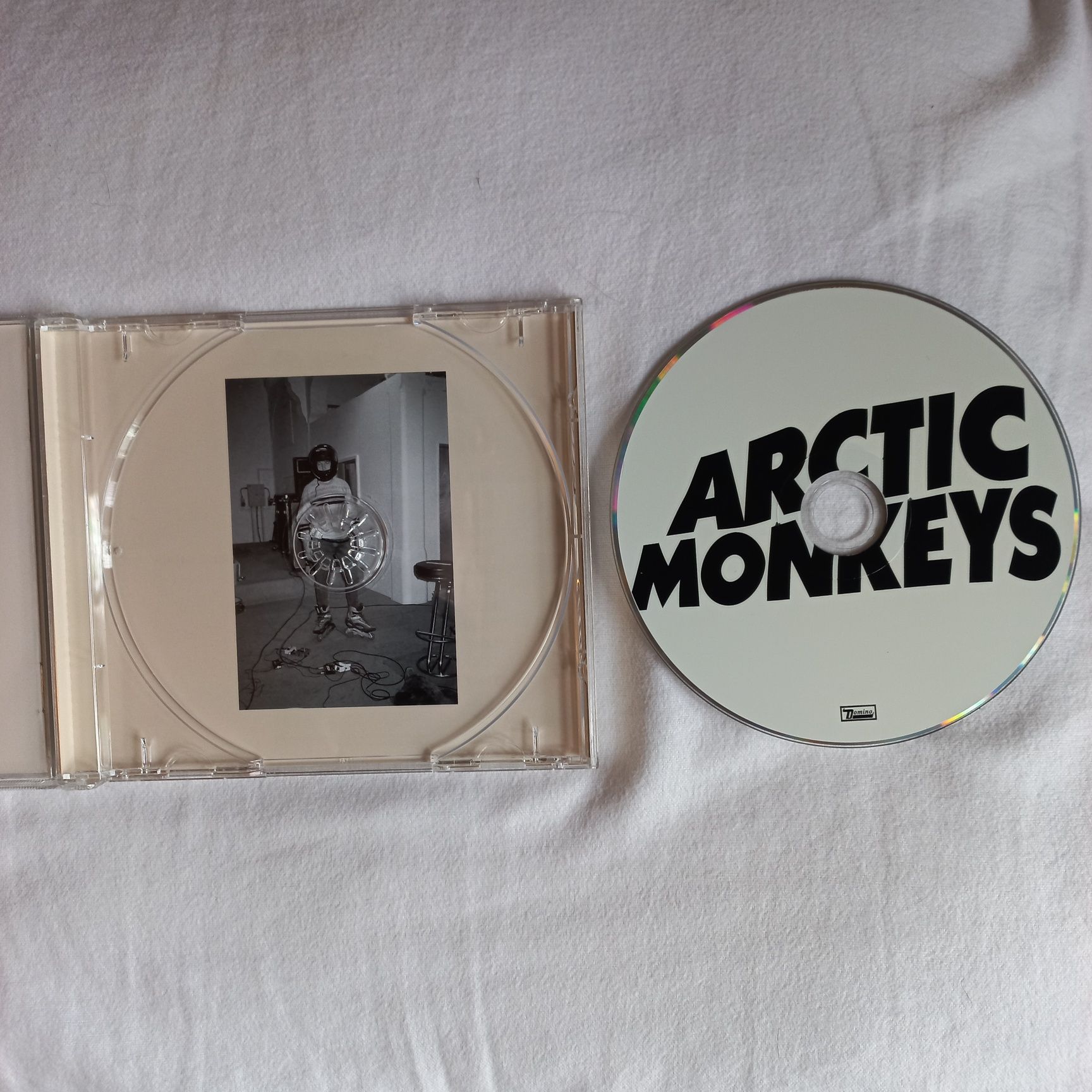 CD Raro Artic Monkeys – Suck It And See