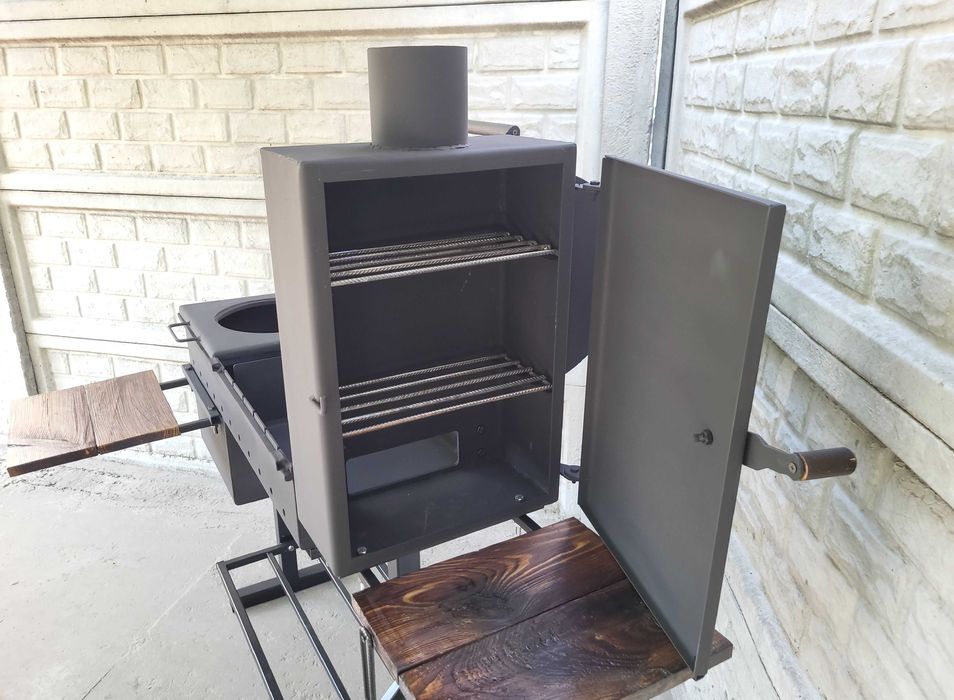 Багатофункціональний Мангал Барбекю з Коптильнею та Пічкою для Казана