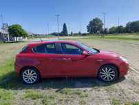 Alfa Romeo Giulietta Alfa Romeo Giulietta 2011 – zrywna, stylowa i gotowa do jazdy