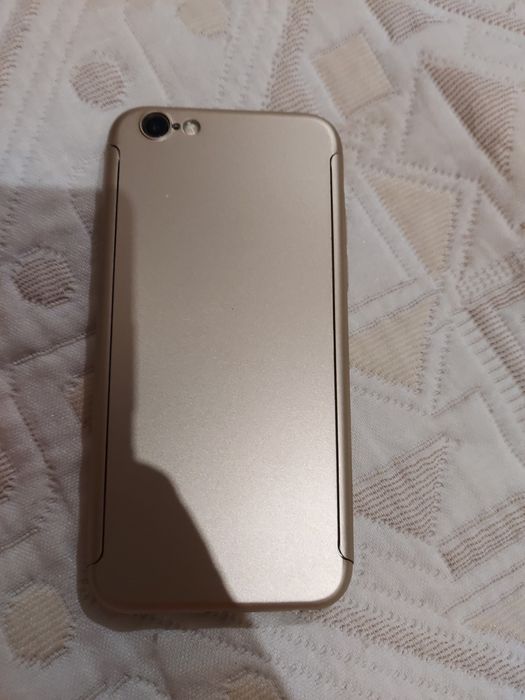 Capa chapa Iphone 6S dourada