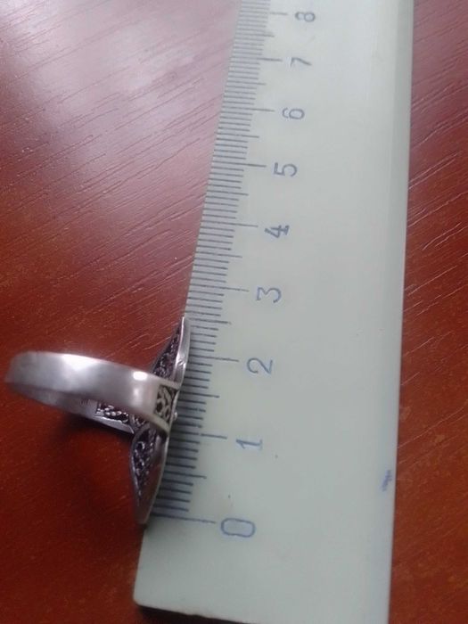 Продам срібну каблучку