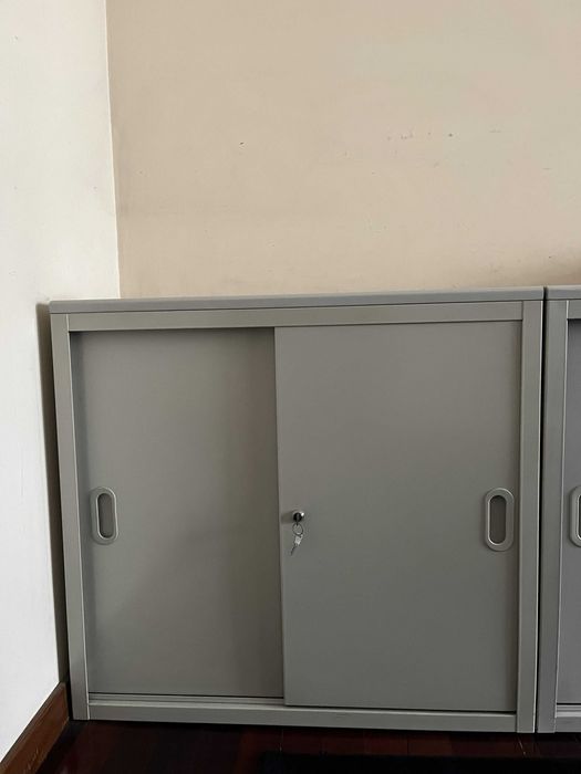 Armários de escritório