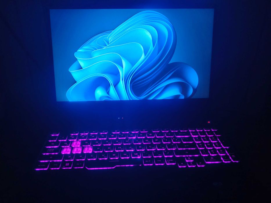 ASUS TUF GAMING F15, Практично новий