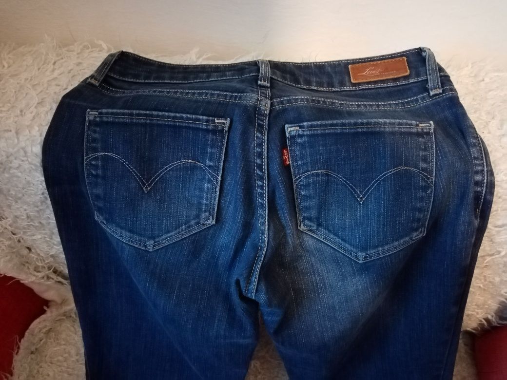 Jeansowe spodnie Levis rozmiar 39