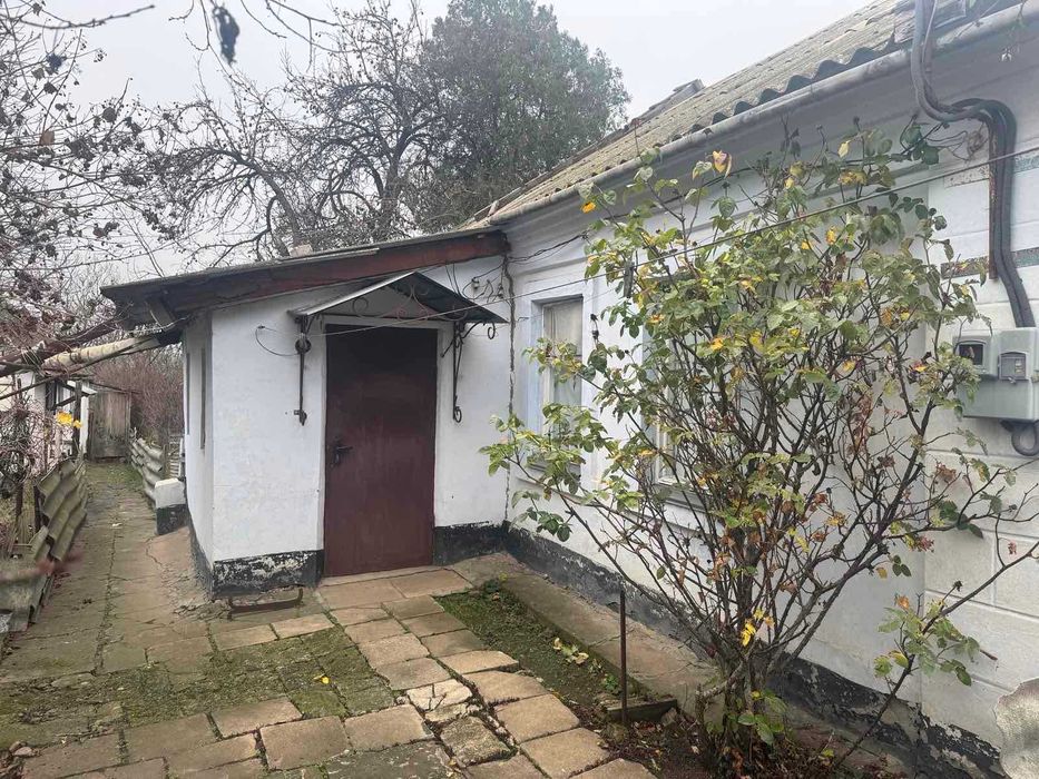 Продаю домик в Р. Урочище возле реки ост.АТБ и1