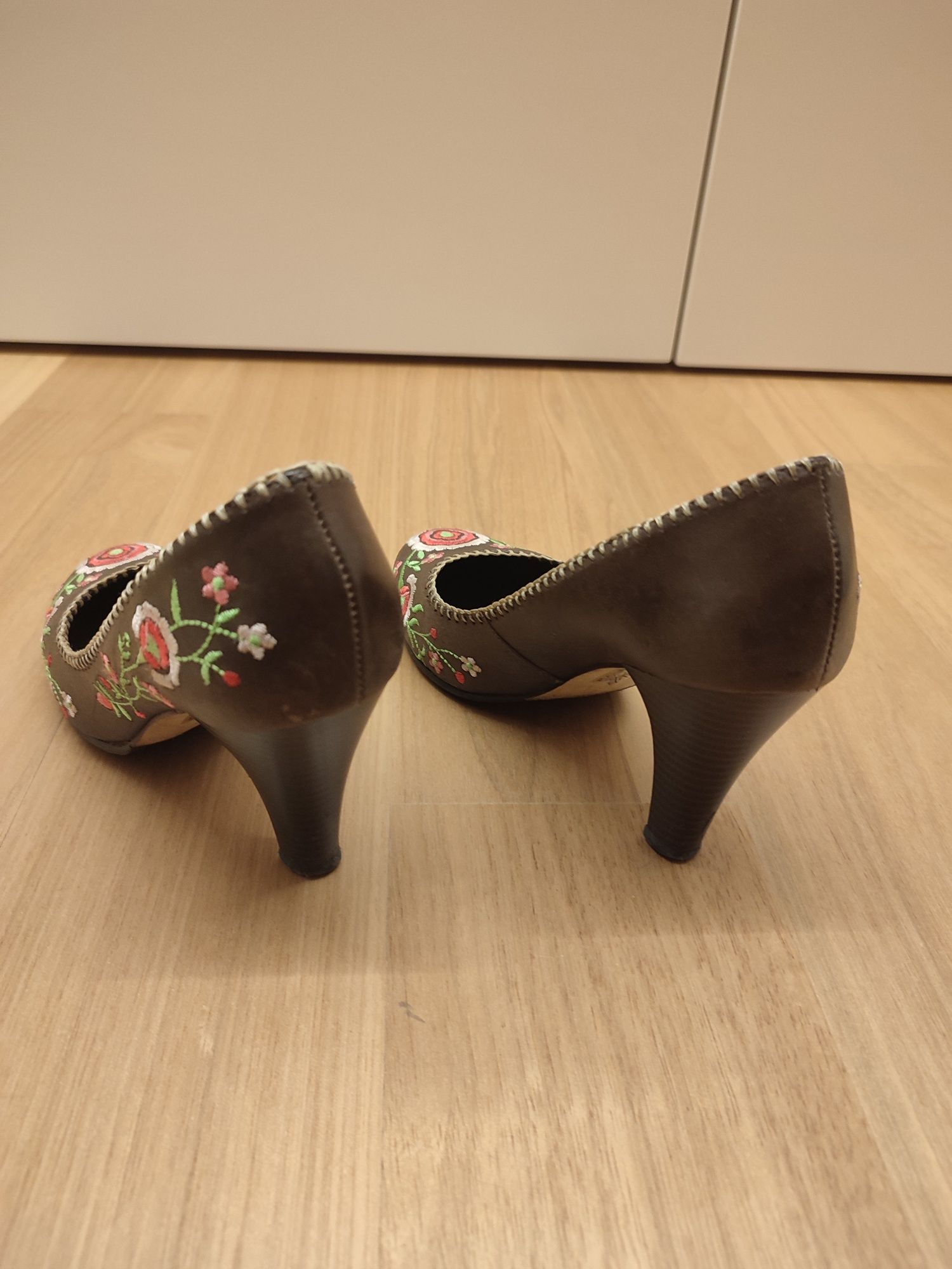 Sapatos Vulko Tam 36