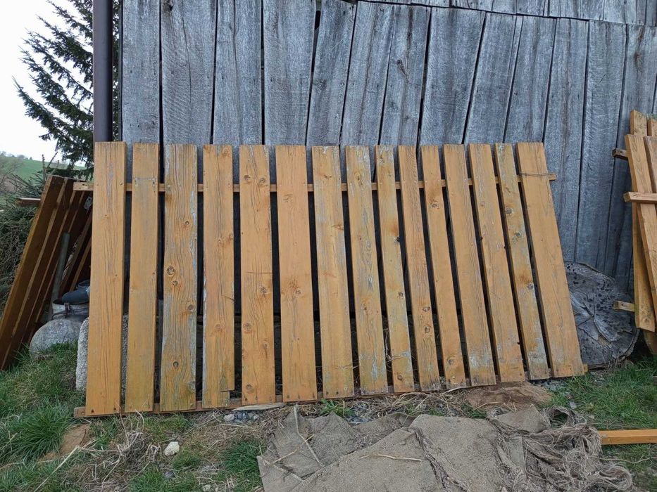 przęsła drewniane i metalowe