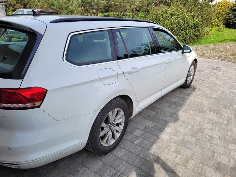 Sprzedam Volkswagen Passat  2.0 TDI. 150 KM. Rok  2015