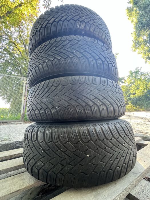 Комплект зимових шин з дисками  195/65 R15 5х108 R15…