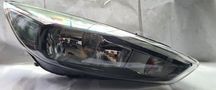 Reflektor prawy FORD FOCUS 2014-