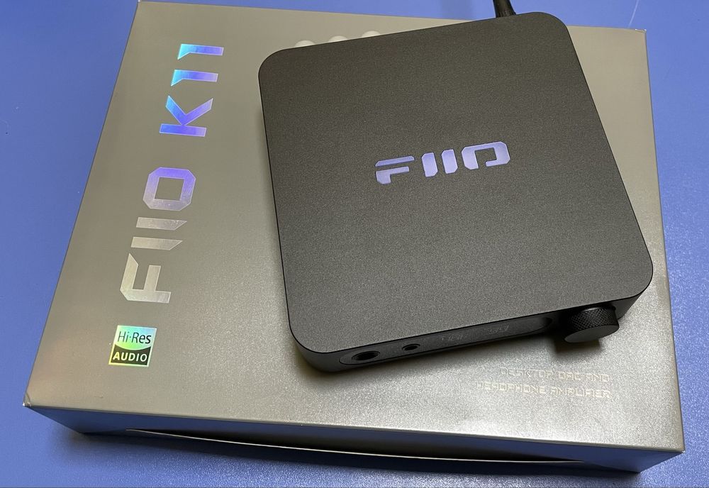 ЦАП та підсилювач для навушників FiiO K11