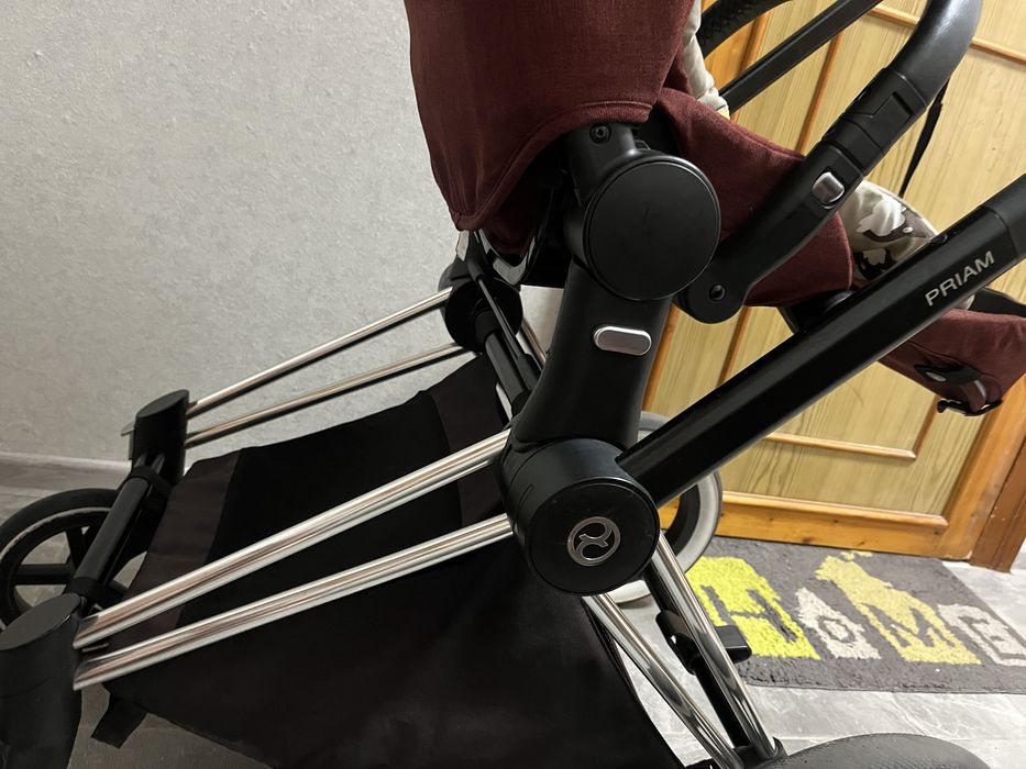 Коляска Cybex Priam 2/1 после второго ребенка