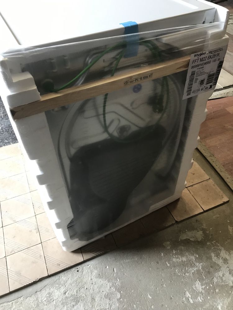Сушильна машина Whirlpool FFT M22 8X2B PL