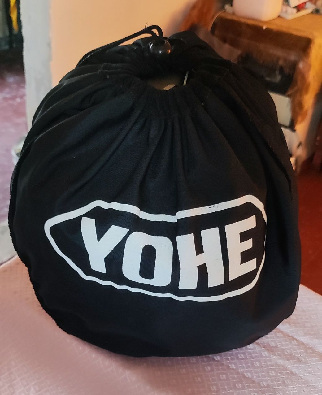 Продам шолом YoHe