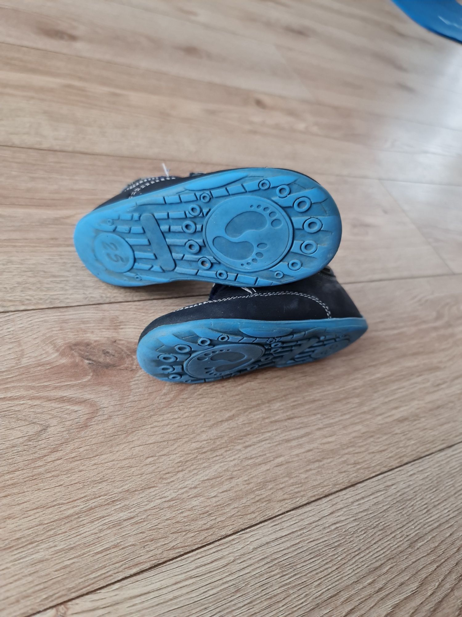 Buty półbuty mokasyny Bartek, r.25, wkładka 16cm
