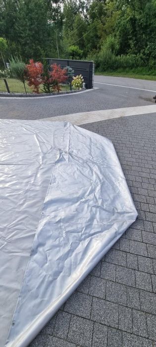 Duża plandeka na zadaszenie