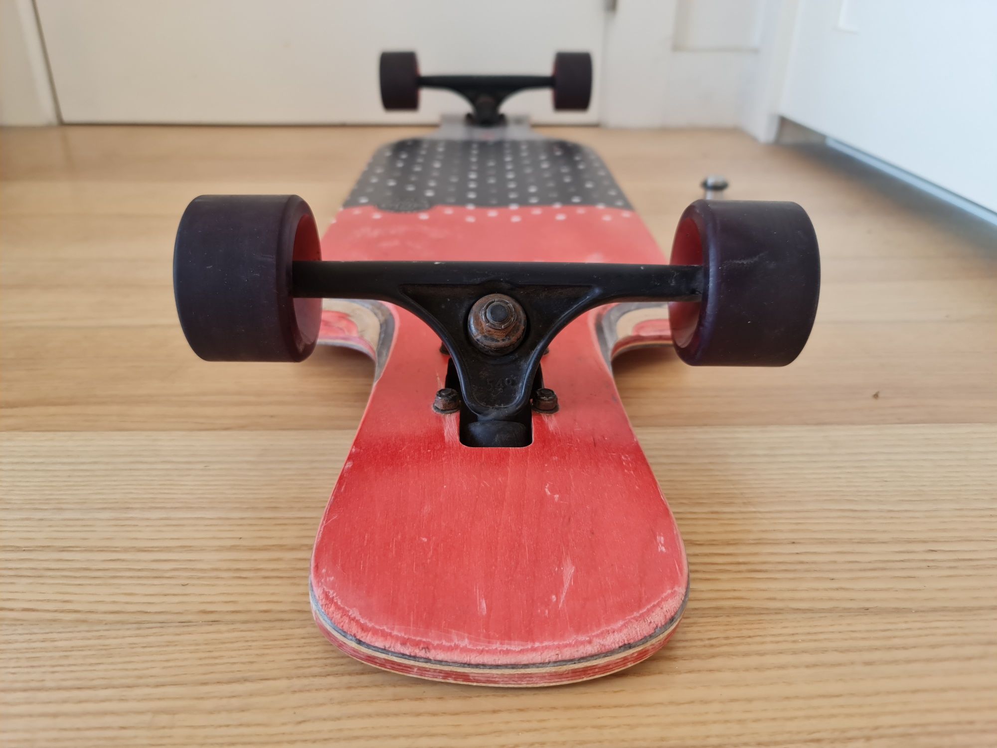 Longboard Globe Geminon kick red dotwave 37,5