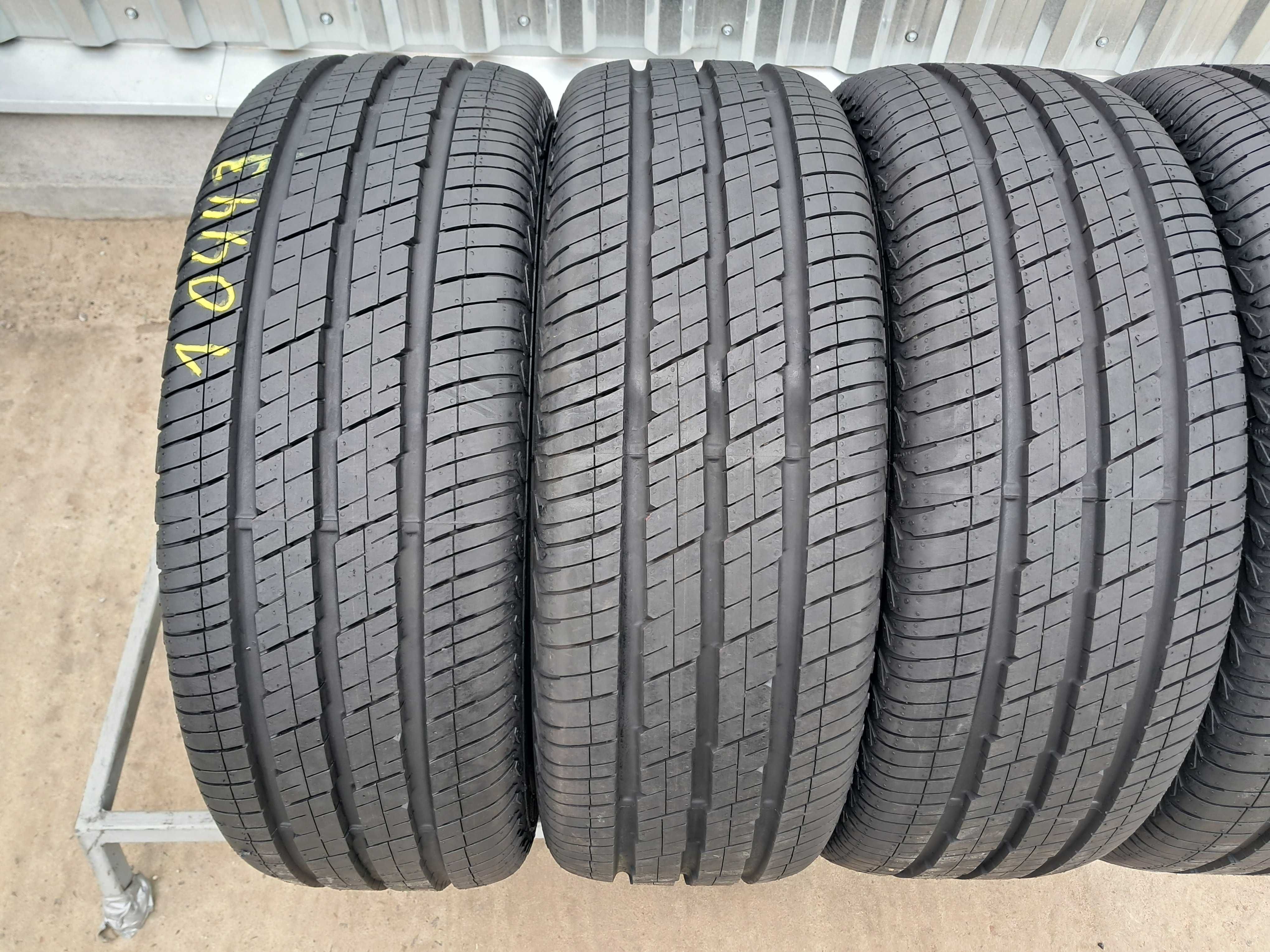 Резина літо НОВА Continental 235/65 R16C Vanco 2  121/119R