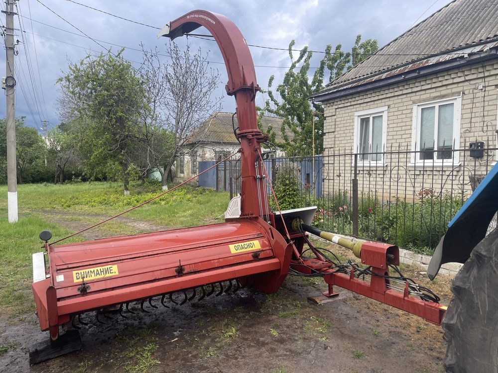 Продам причепний силосний комбайн КСД 2.0