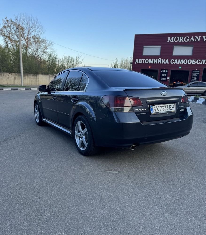 Срочно продам Subaru Legacy з 2.5 мотором(г/б) в дуже гарному стані
