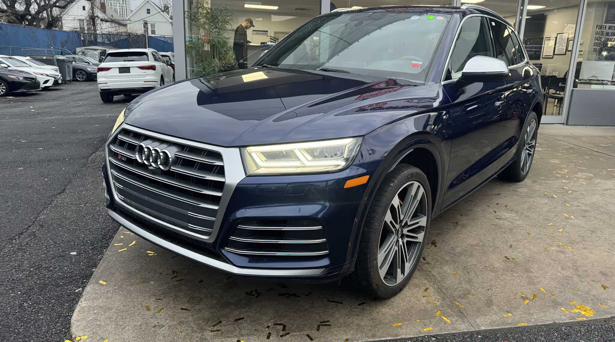 Audi SQ5 2018 Blue