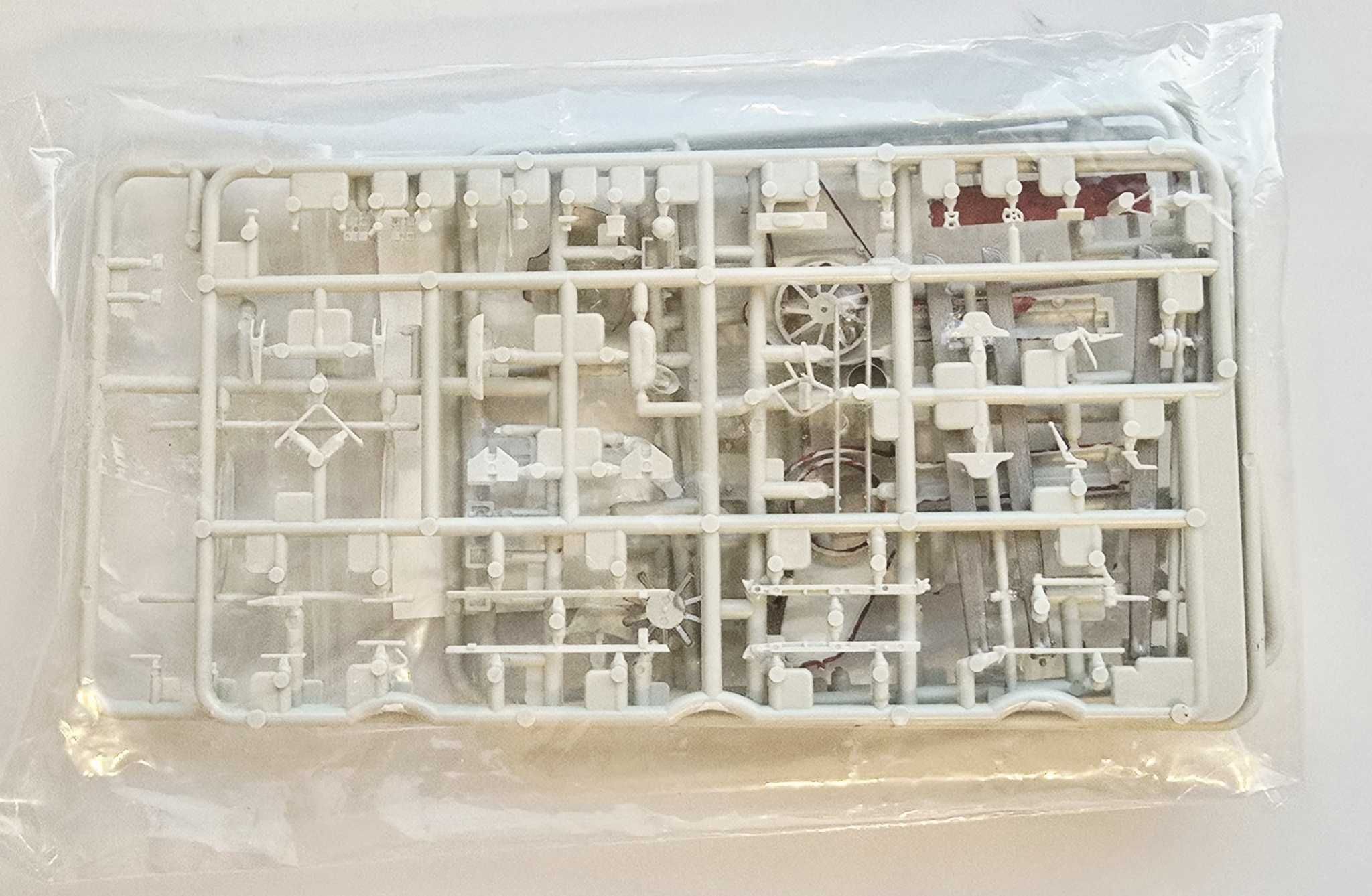 Części do Revell 04986 Airbus Helicopters EC135 "Air-Glaciers" 1:72