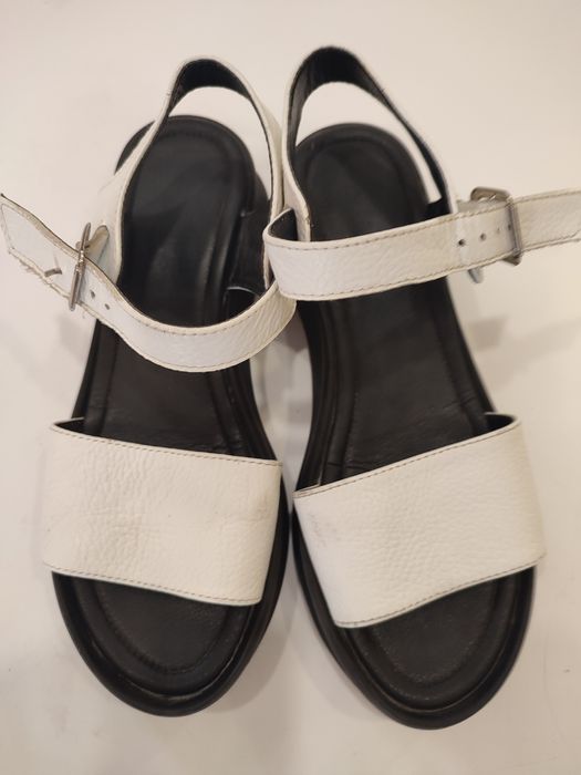 Продам босоножки кожаные, 37размера