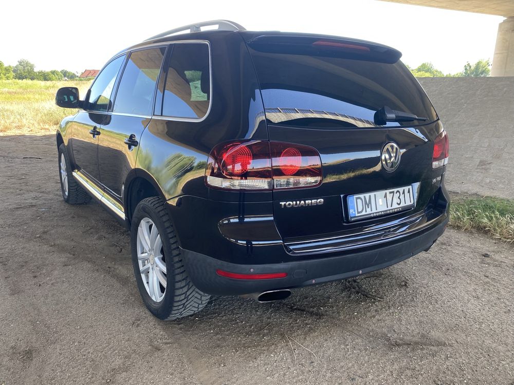 Sprzedam samochòd Volkswagen Touareg 2006 r, 3.0 D Automat w dobrym st