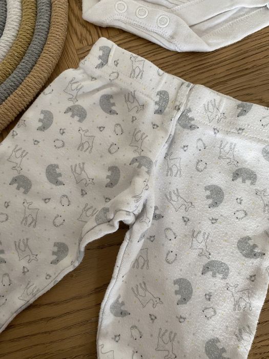 Body i spodenki mały rozmiar do 1 miesiąca do 2,7kg