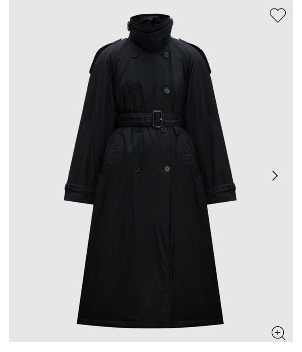 Жіночій утеплений плащ