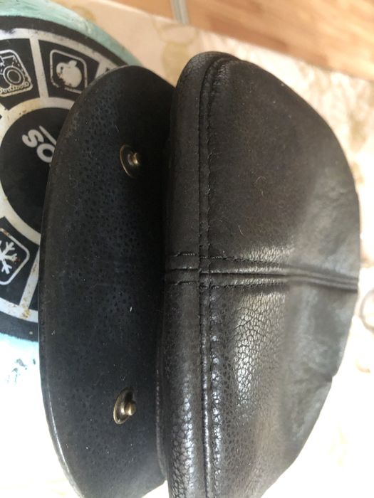 Шкірянв зимова кепка картуз