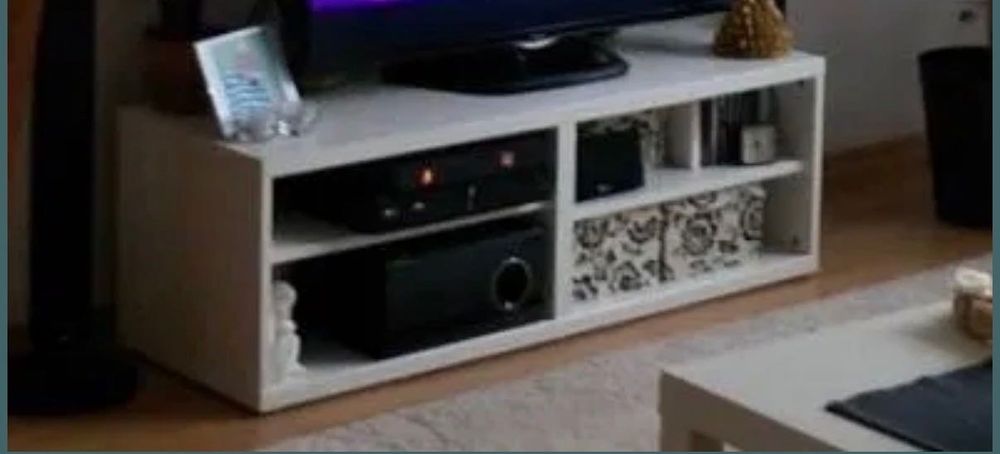 Szafka regał RTV Ikea Besta kolor biały