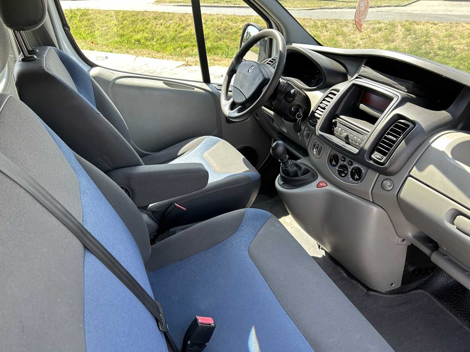 Renault Trafic 2,0 DCI brygadówka VAT 23% 6 osobowy klima