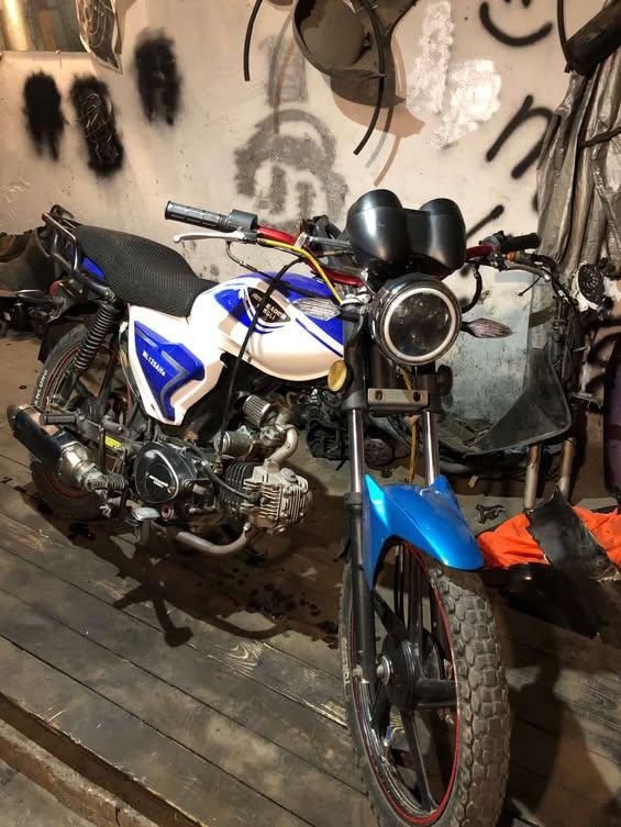 Продам мотоцикл альфа 125