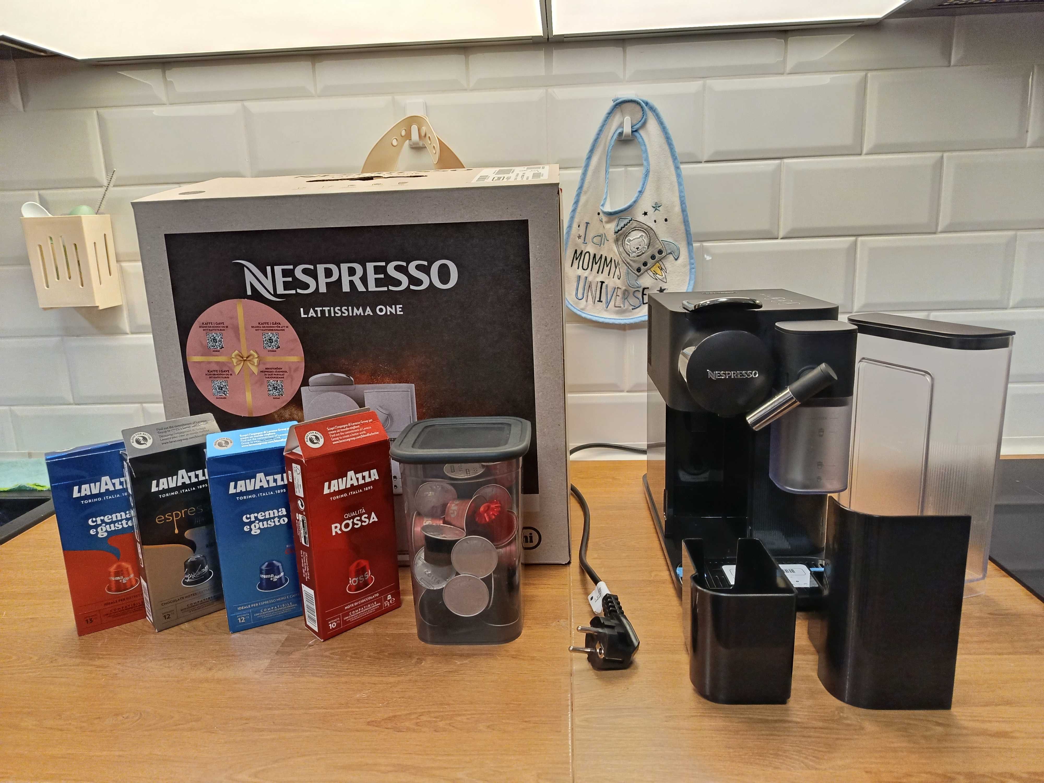 Ekspres DeLonghi Nespresso Latissima One