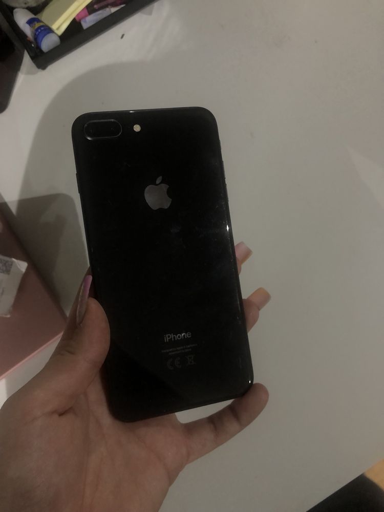 OKAZJA! iPhone 8 Plus stan idealny!