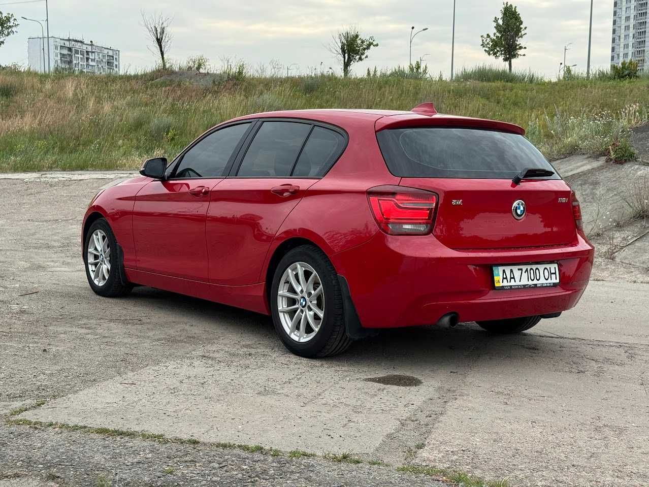 BMW 116i 8ст-автомат 123т км 2012р з салону